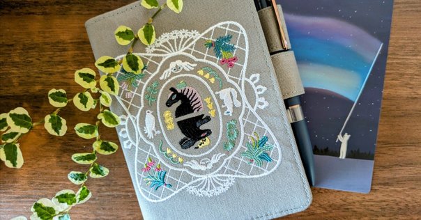 review]ミナ ペルホネン / tambourine（navy） ［weeksカバー