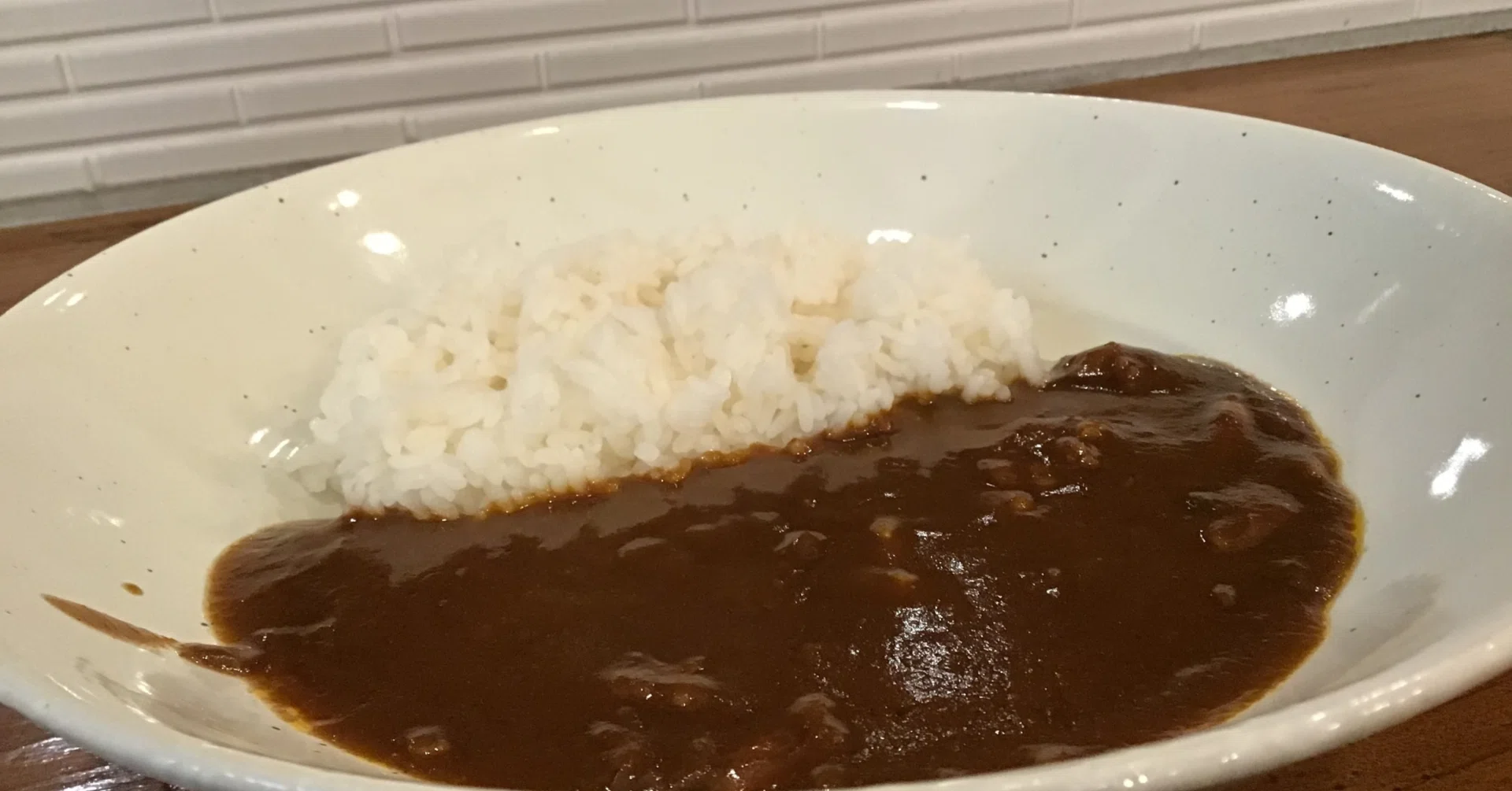 人生で一番辛いレトルトカレー｜みつい小麦粉