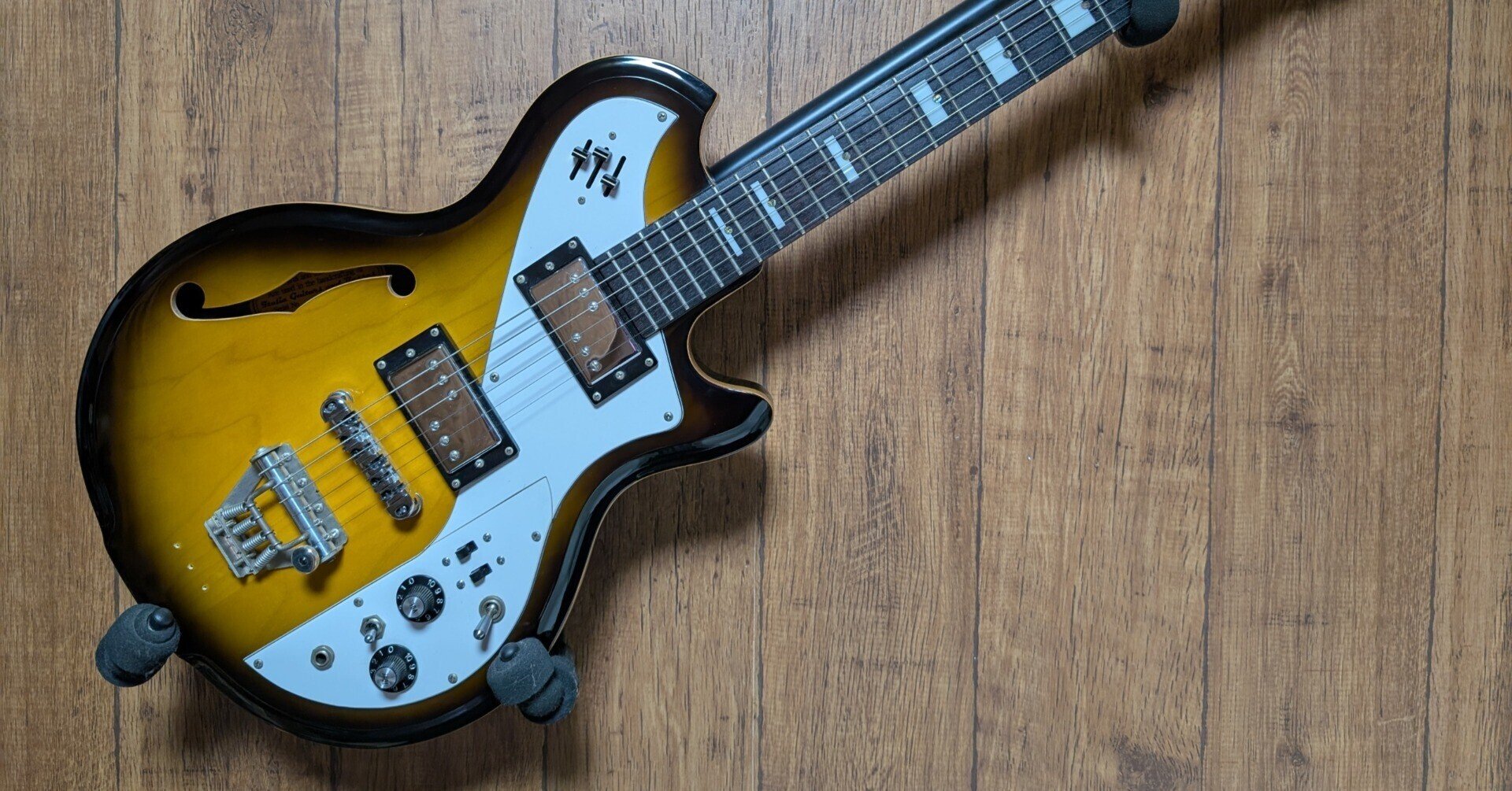 GUYATONE エレキギター LG-65T ビザールギター サンバースト系 Guyatone LG-65T Electric Guitar エレキギター グヤトーン