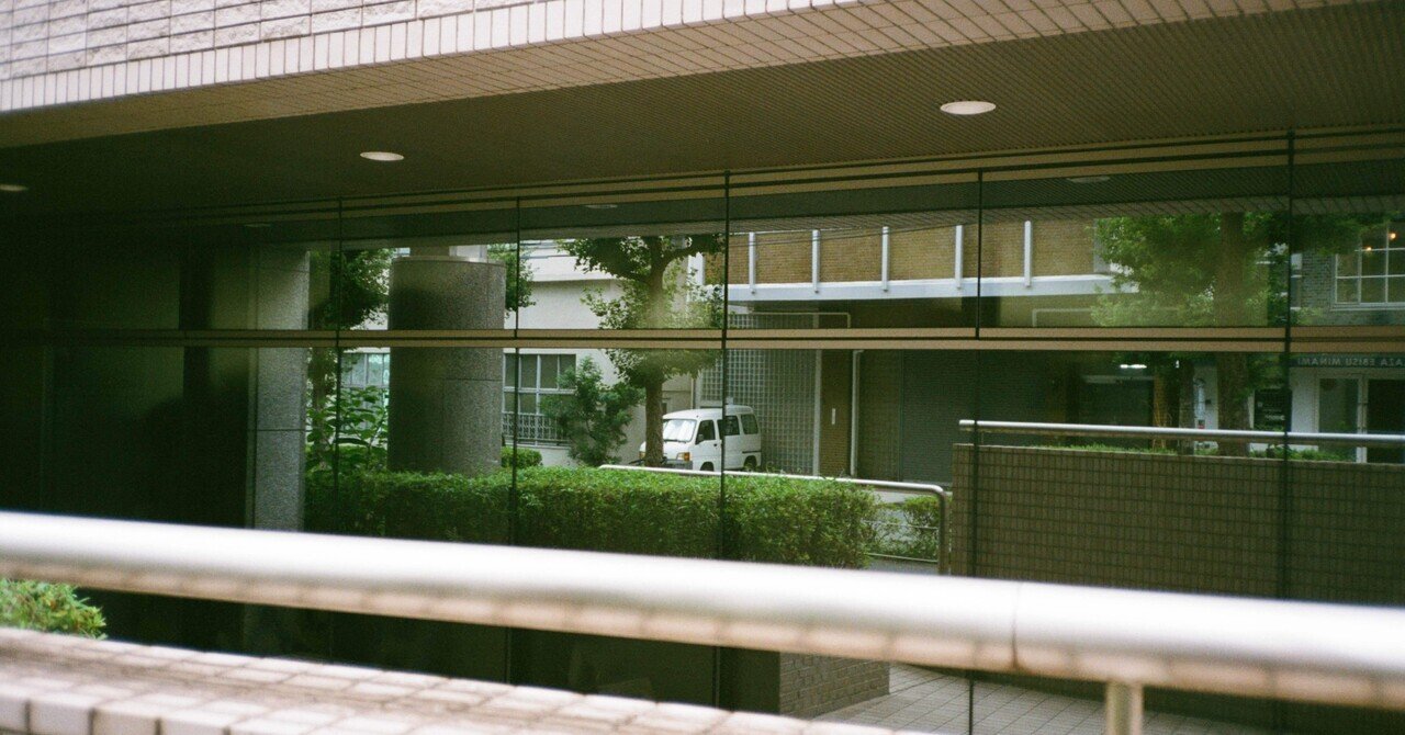 写真屋さんで使われる業務用フィルムスキャナー｜うめけん