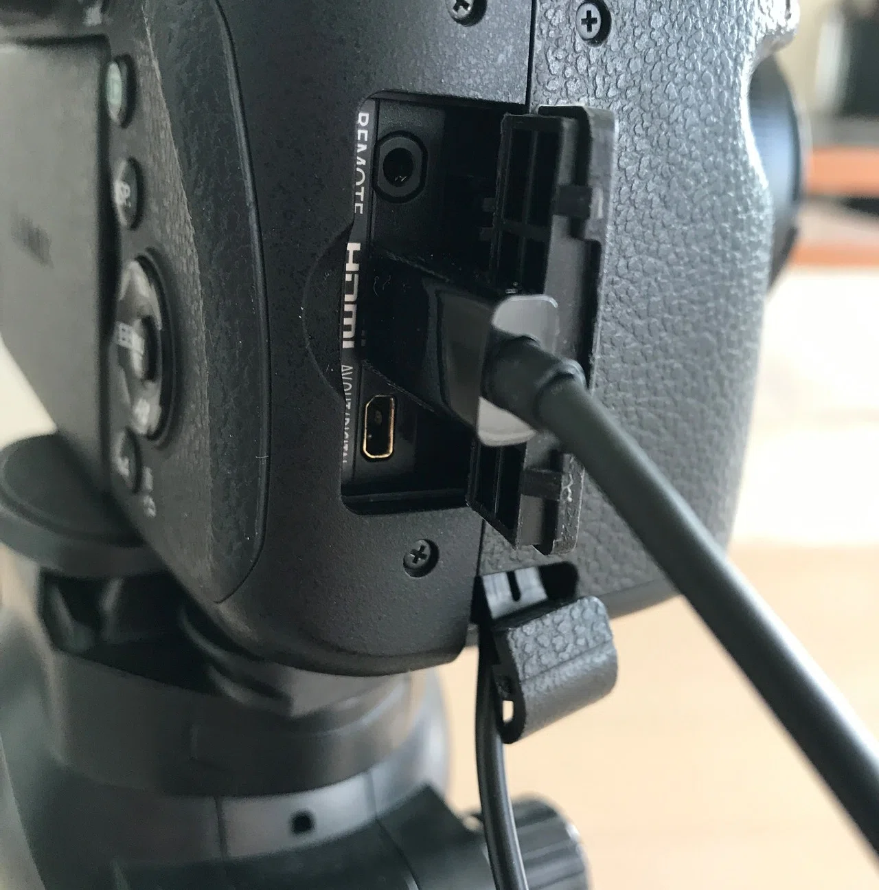 Panasonic DMC-FZ1000を配信用カメラとして使うためしたこと｜ruype