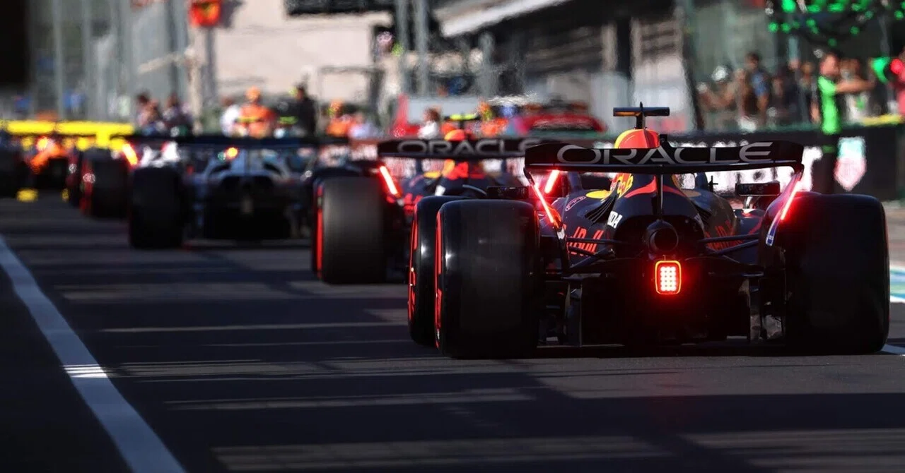 【土曜分析】予選ではマクラーレンの苦戦がグラフで明らかに？フェラーリは何故Sector2&3で苦しむ？決勝の予測戦略は1ストップの超高速 ...