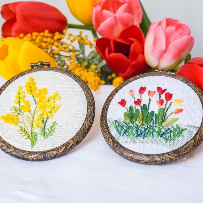 リボン刺繍で作りませんか チューリップの花刺繍 制作解説 Art Fiber Endo Note リボン刺繍で作りませんか チューリップの花刺繍 制作解説 Art Fiber Endo Note