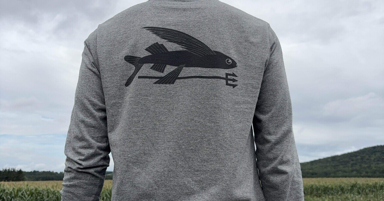 Patagonia ロングスリーブTシャツ（フライングフィッシュ