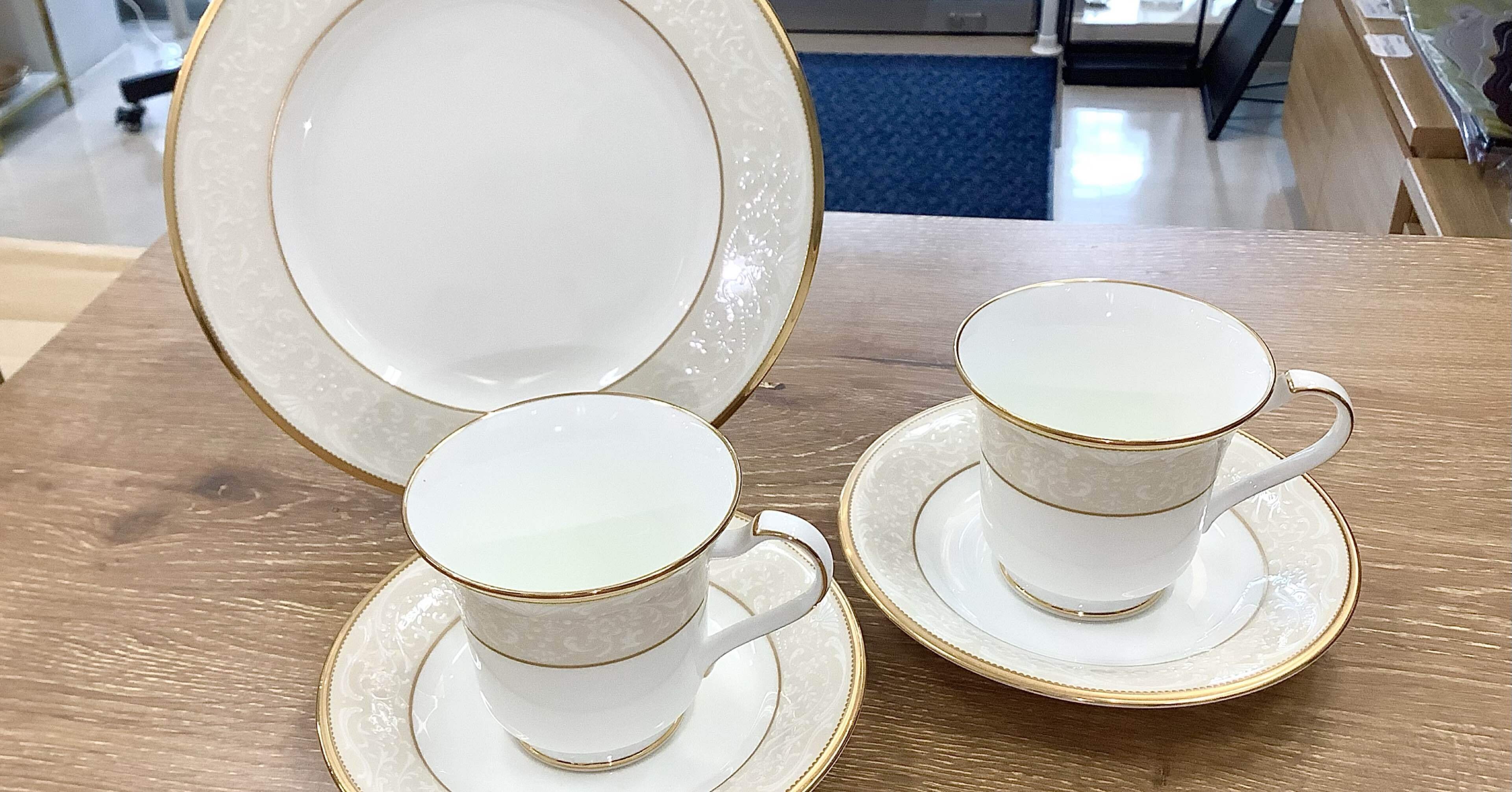 ノリタケ ホワイトパレス アメリカン椀皿ペアと22cmプレートのご紹介