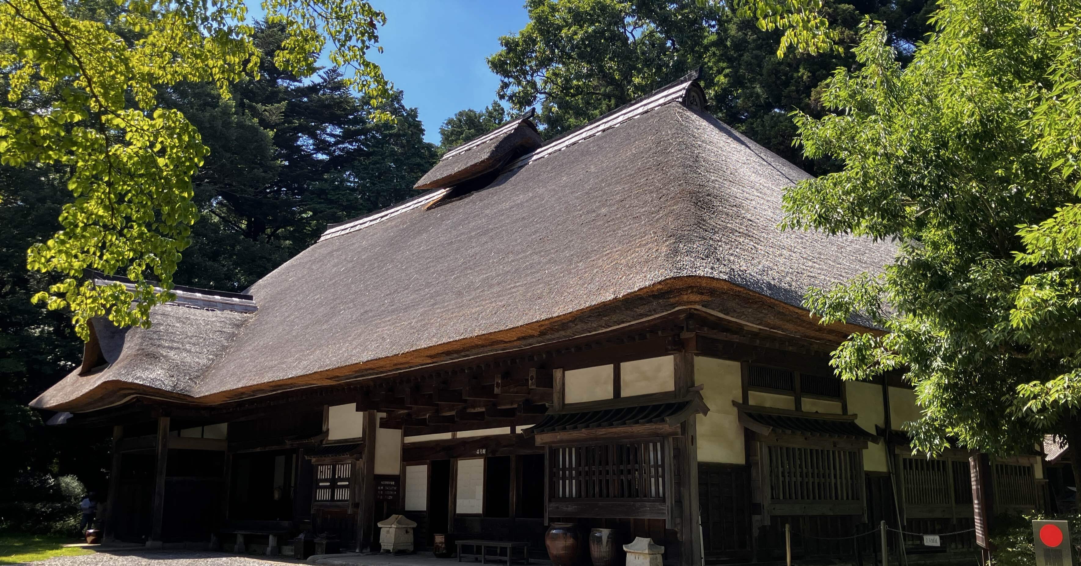益子参考館の茅葺き屋根の古民家で出会った濱田庄司おじさんのこと｜ikuko
