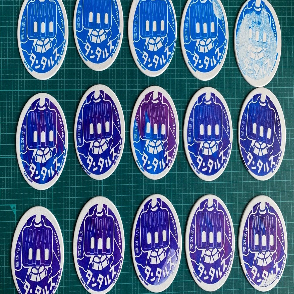 シルクスクリーンで好きな作品のコースターを作る｜つみもと