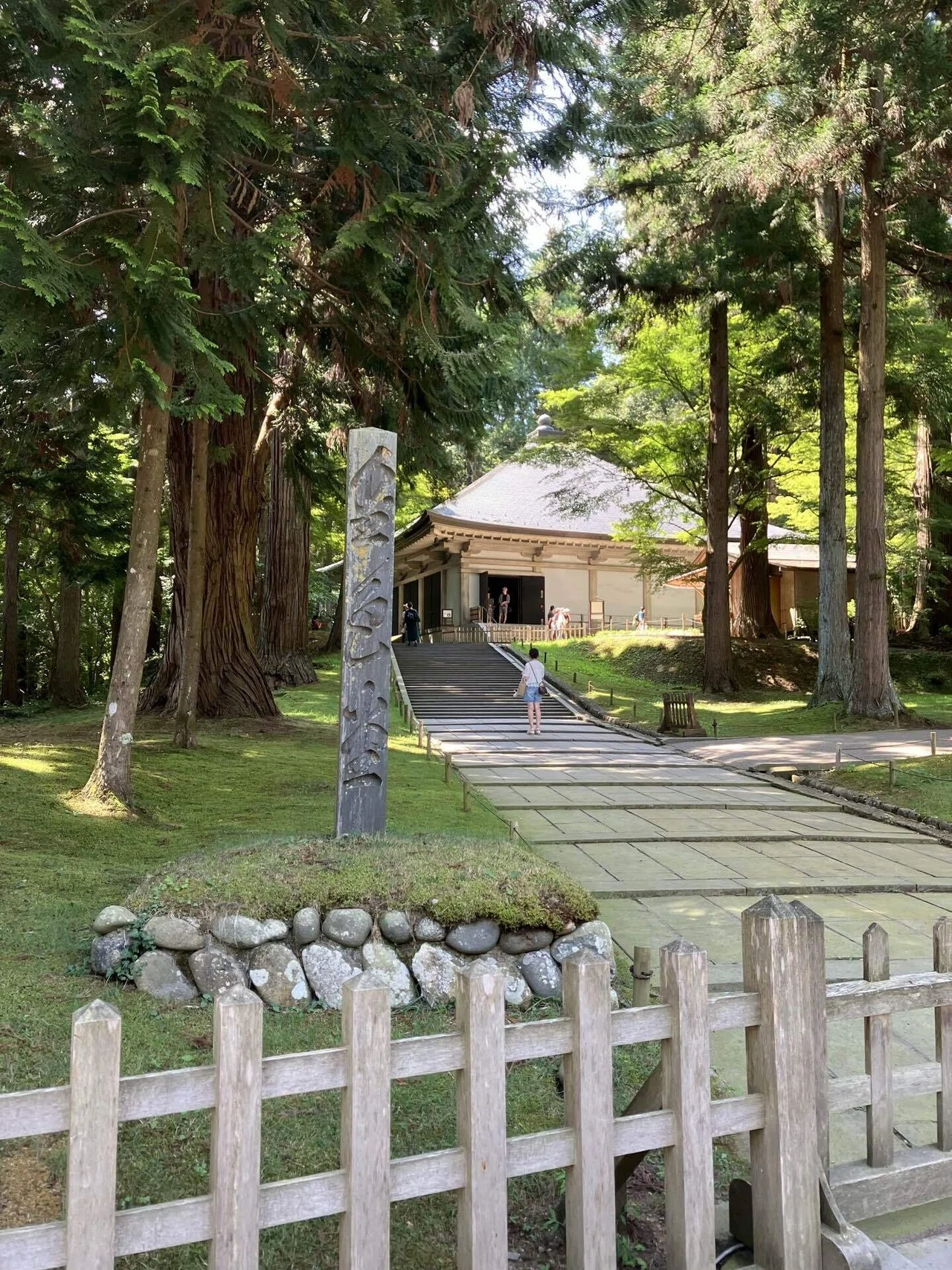ダークな美しさ。〜平泉 中尊寺・金色堂〜｜松永鉄虎