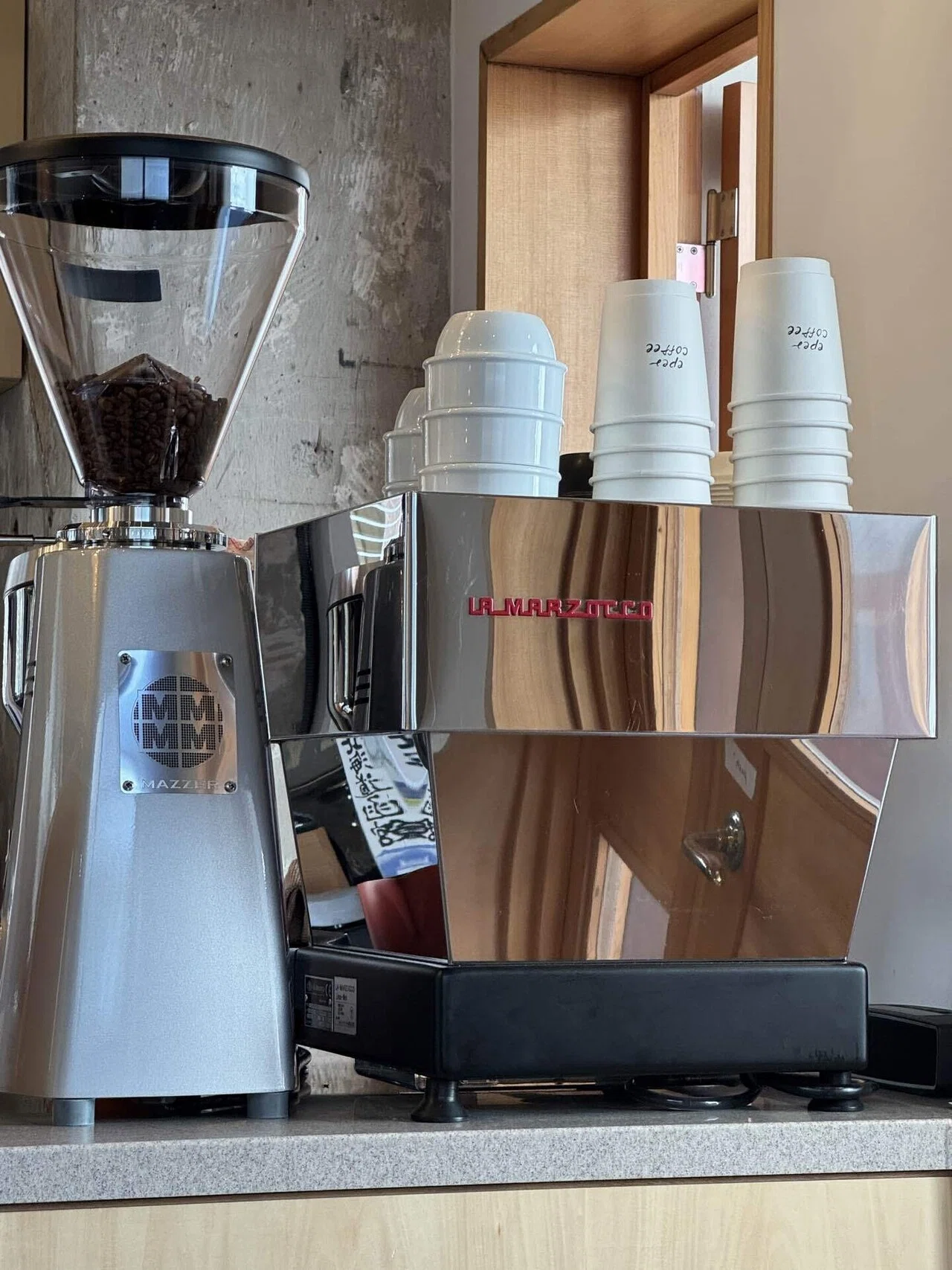 祐天寺〕eper coffeeで抹茶ラテ｜祐天寺駅周辺の魅力を発信する会 