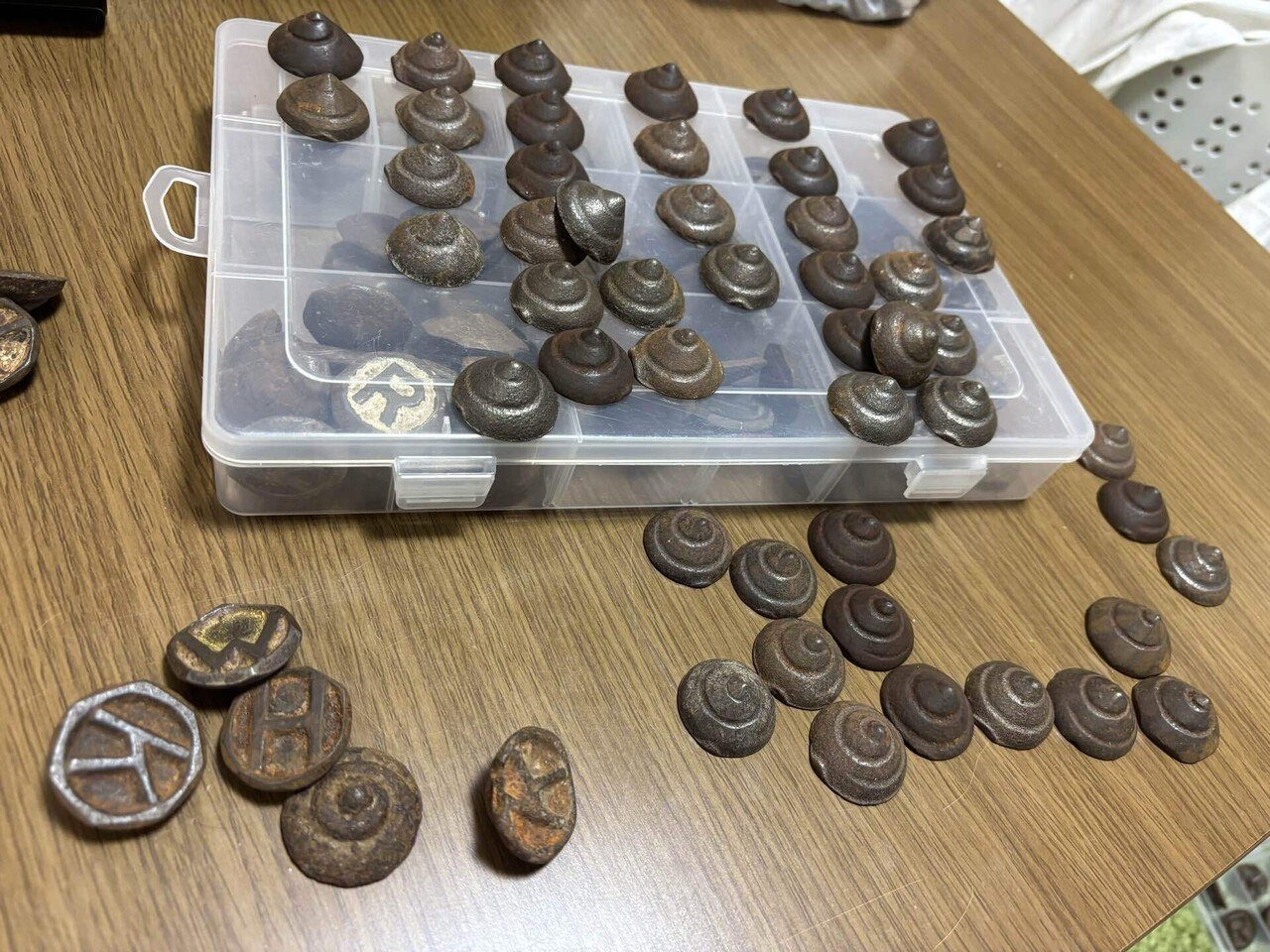 まてまて「六大学野球ベーゴマ」鋳造してた会社ナンボあるねんって話