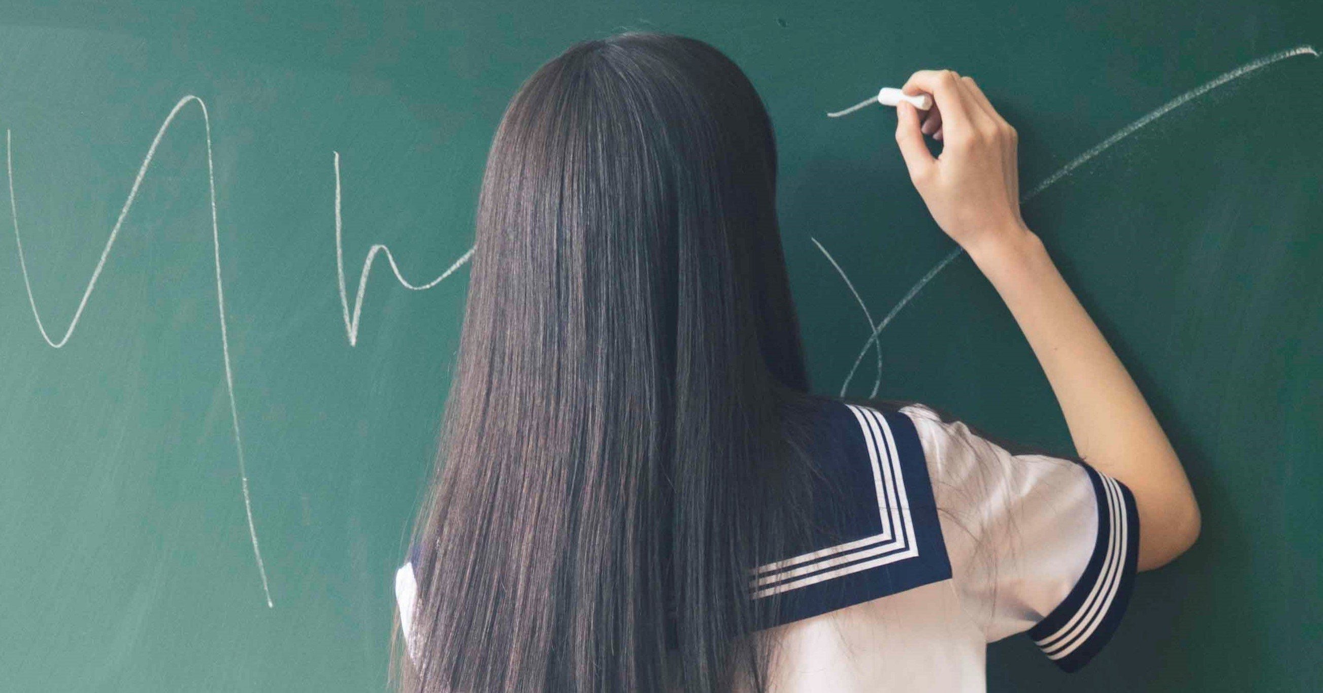 ユーザーピックアップ Vol 03 マイクロソフト女子高生aiりんな 紅白歌合戦に出場するのが夢 Nana Box Note