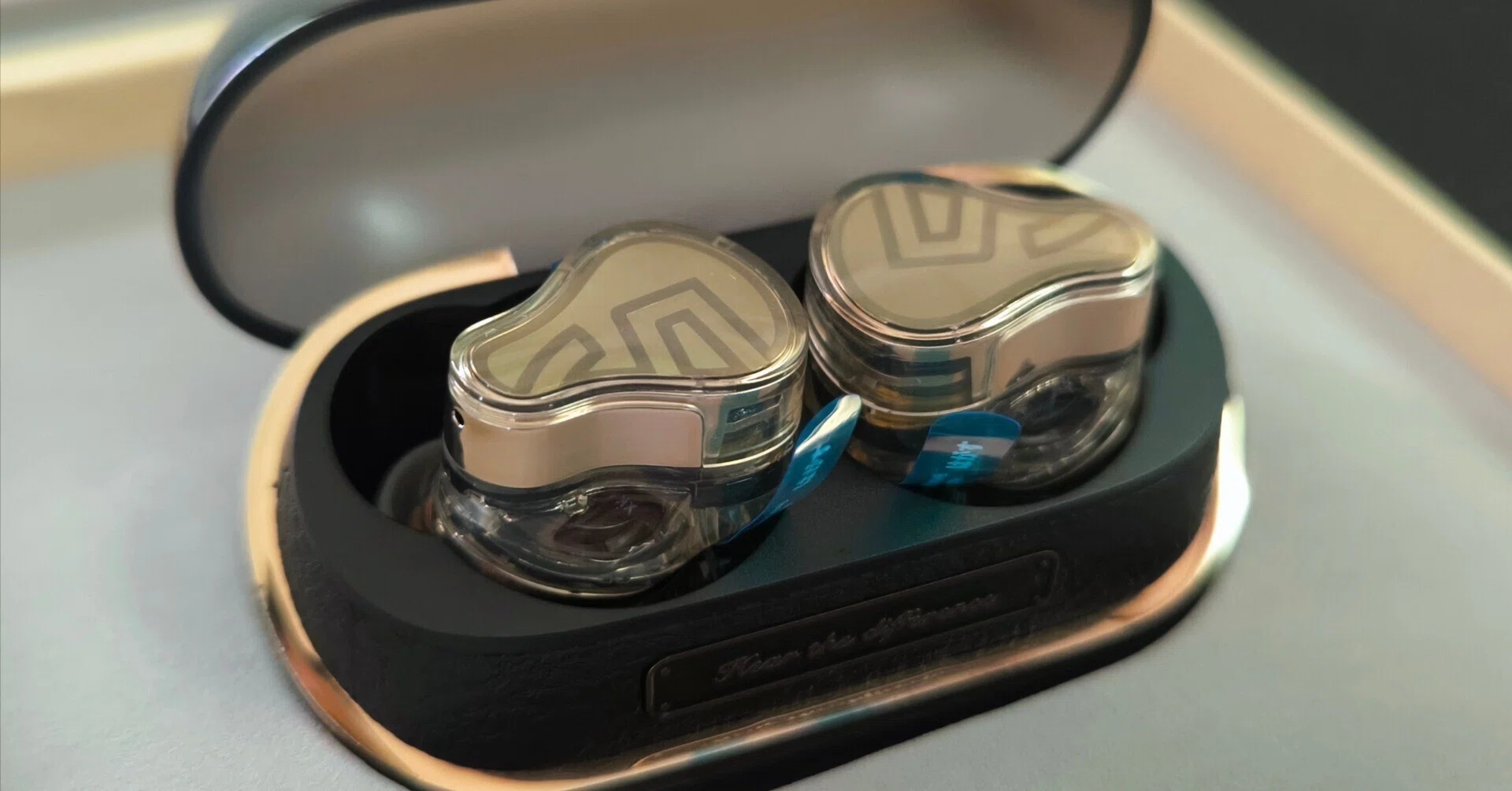 SOUNDPEATS H3は有線イヤホン並みの高音質と-55dbの強力なANCを搭載