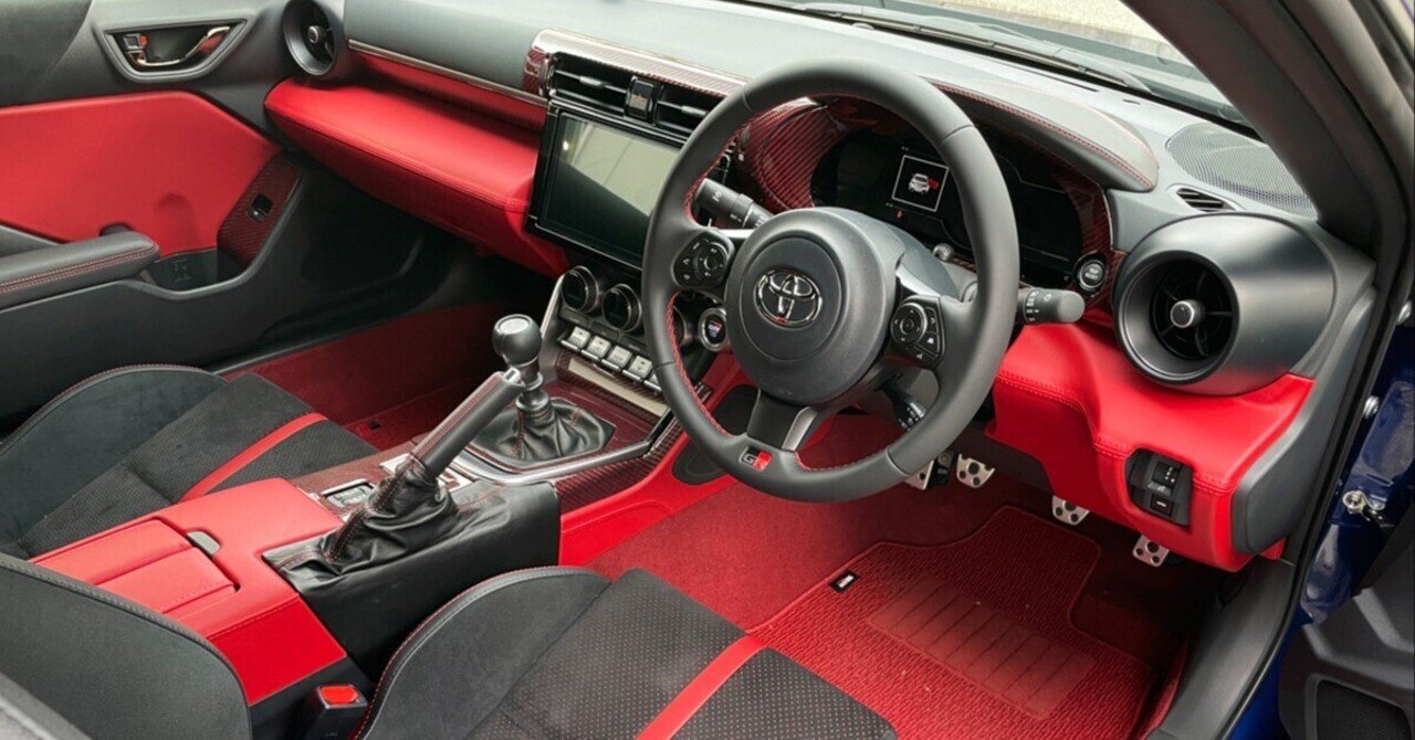 真の「赤黒内装」がいたんですよっ！！ ～GR86｜Grazio&Co.社長