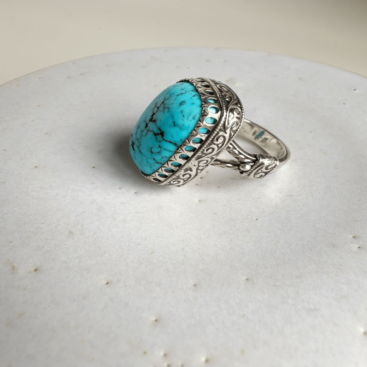 スカイブルーターコイズ｜veronica