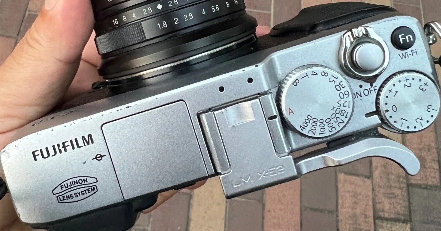手に馴染む「履き慣れた靴」のようなカメラ | FUJIFILM X-E2｜太郎さん