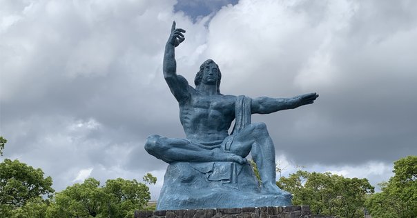 昭和の天才 仲小路彰」 野島芳明｜甲斐 敏幸