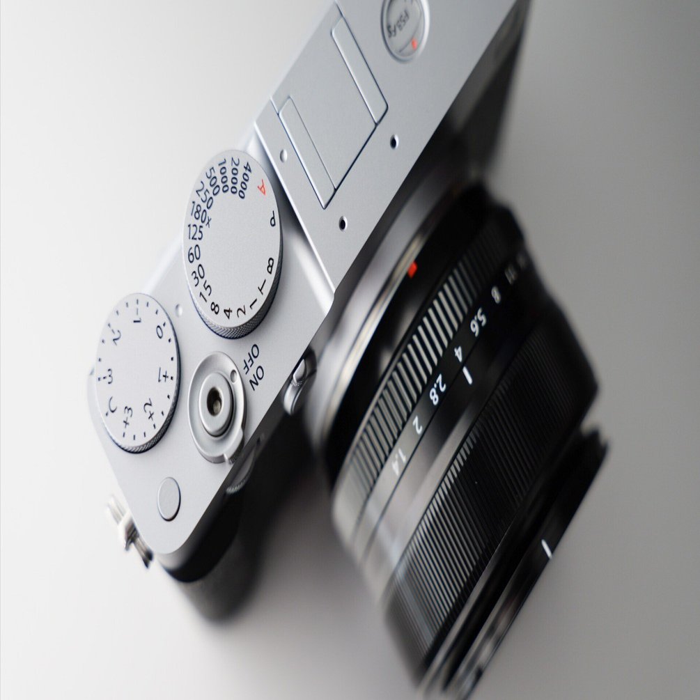 X-E5の相棒レンズ探し記念すべき第一本｜kEigo