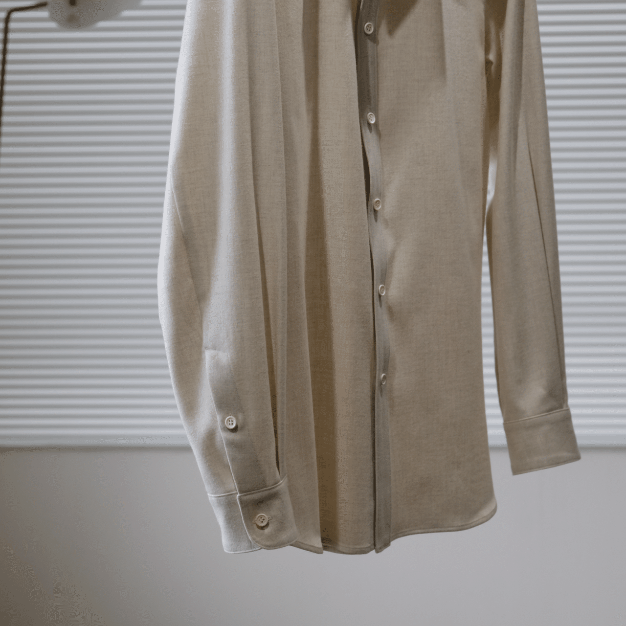 普通のシャツ』？｜水岡