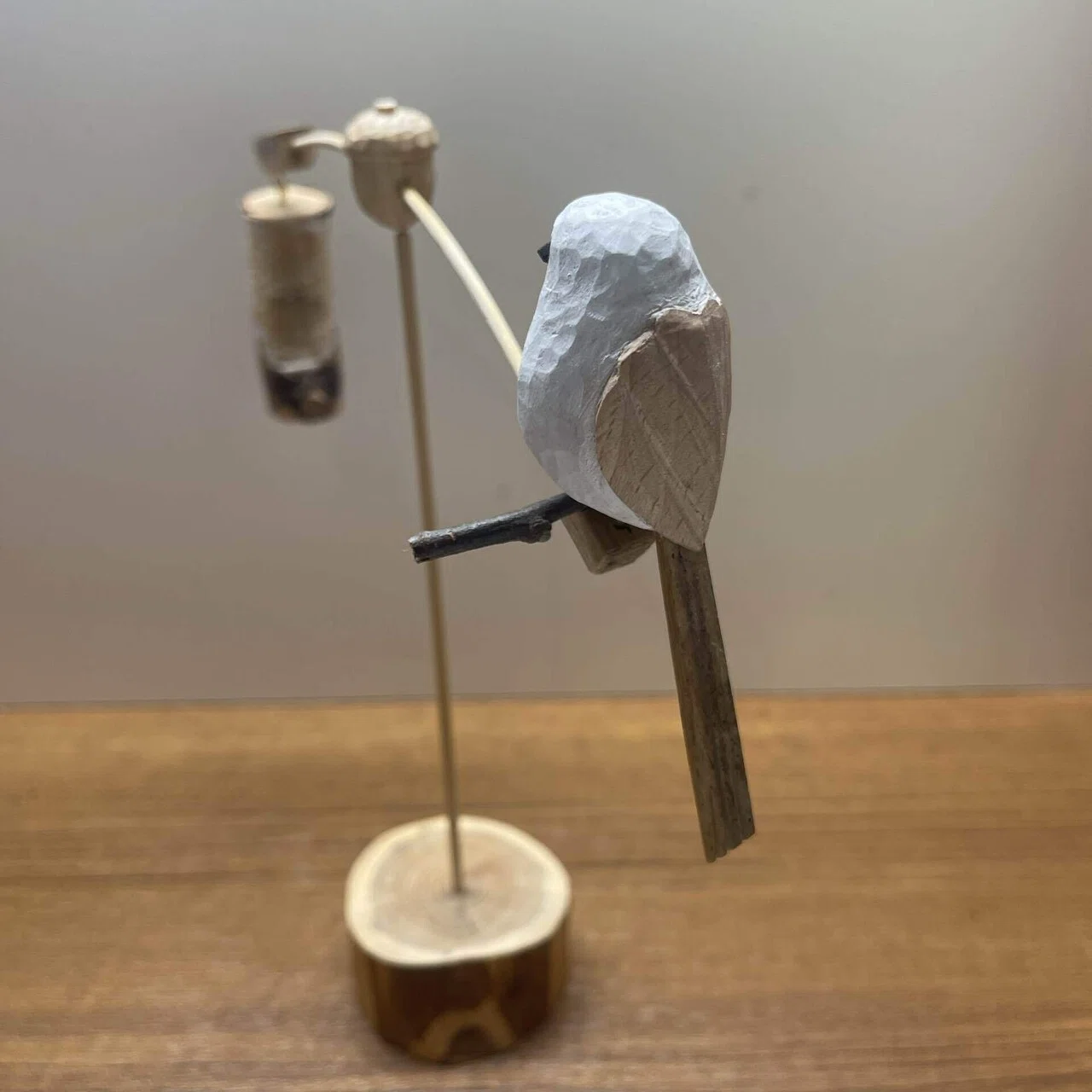 木彫りと竹で 雪の妖精シマエナガを作る｜森の和