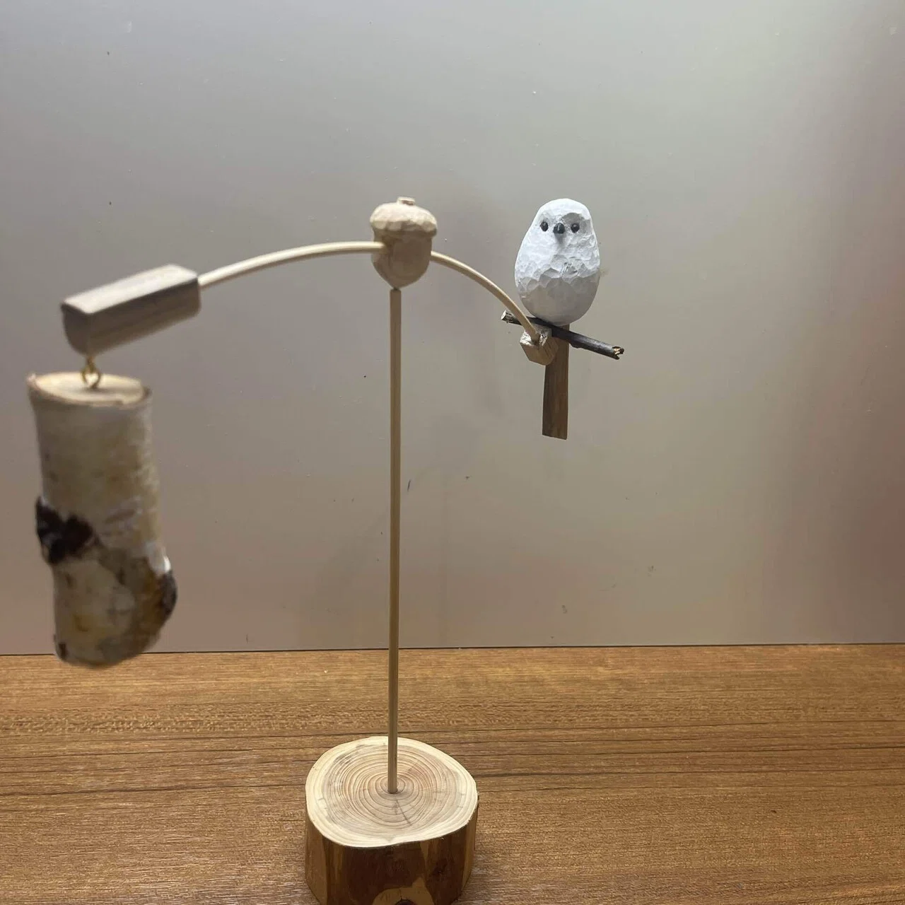木彫りと竹で 雪の妖精シマエナガを作る｜森の和