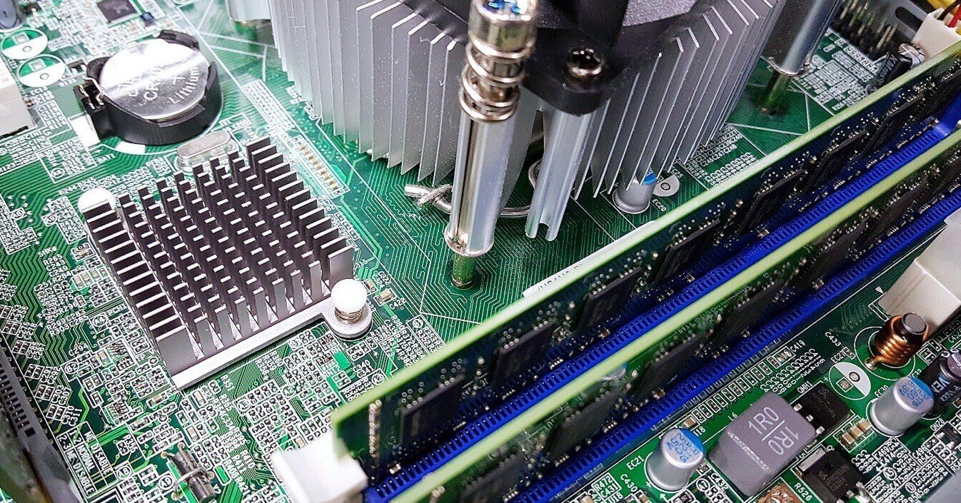 自作PC（Core i7-9700Kから）のアップグレード｜グレッチ兄さん