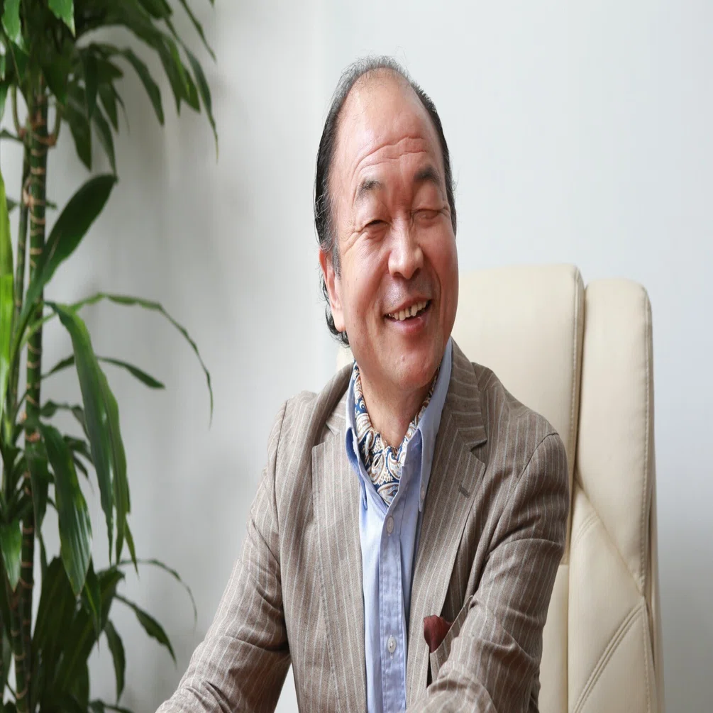 経営者から“心の探求者”へ。 佐藤康行氏が辿り着いた答えとは？」｜Mossan