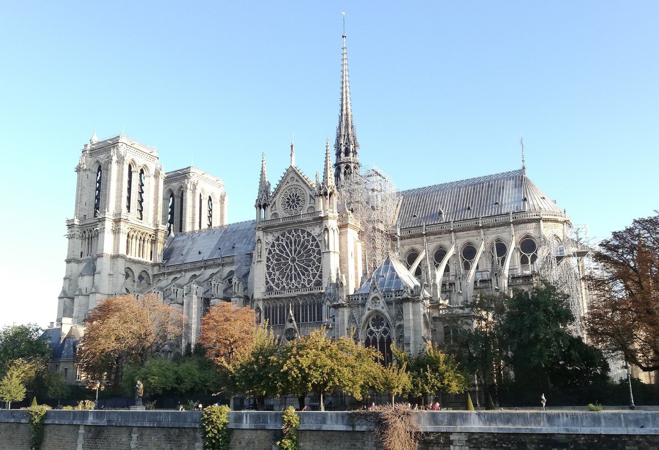 旅先で出会ったスター達 パリ編 Psg とレ ブルー ほりけん Note