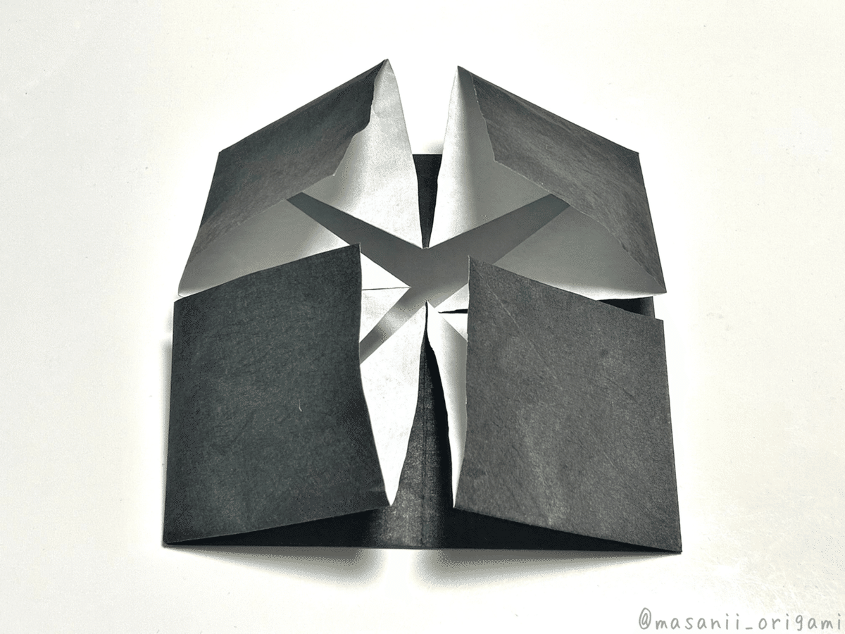 折り紙1枚！レトロ感満載の目覚まし時計／