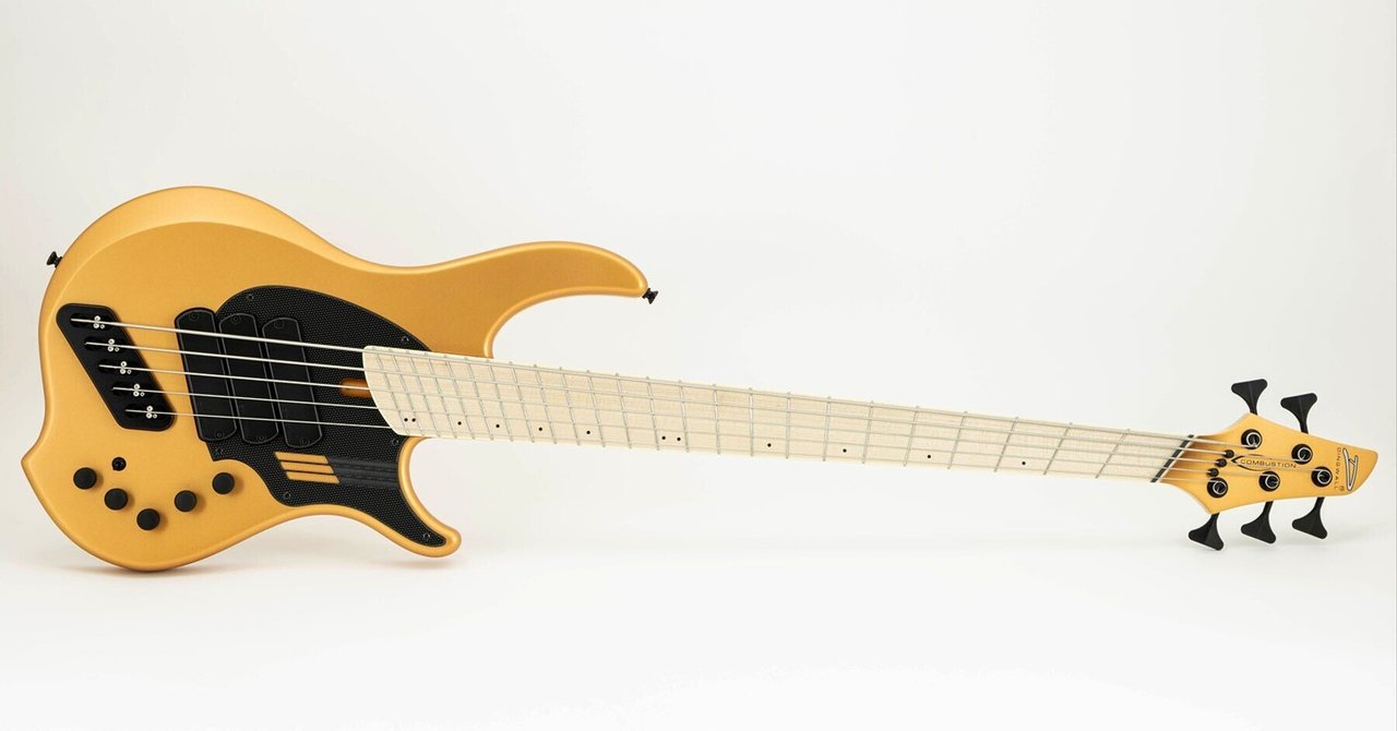 Dingwallのファンフレットベースで一般的な5弦ベースと同じ張力