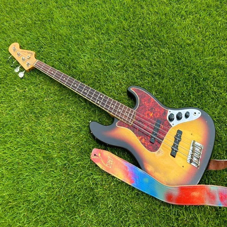 新しいベースを買った話-Freedom Custom Guitar Research-｜寺澤 俊哉