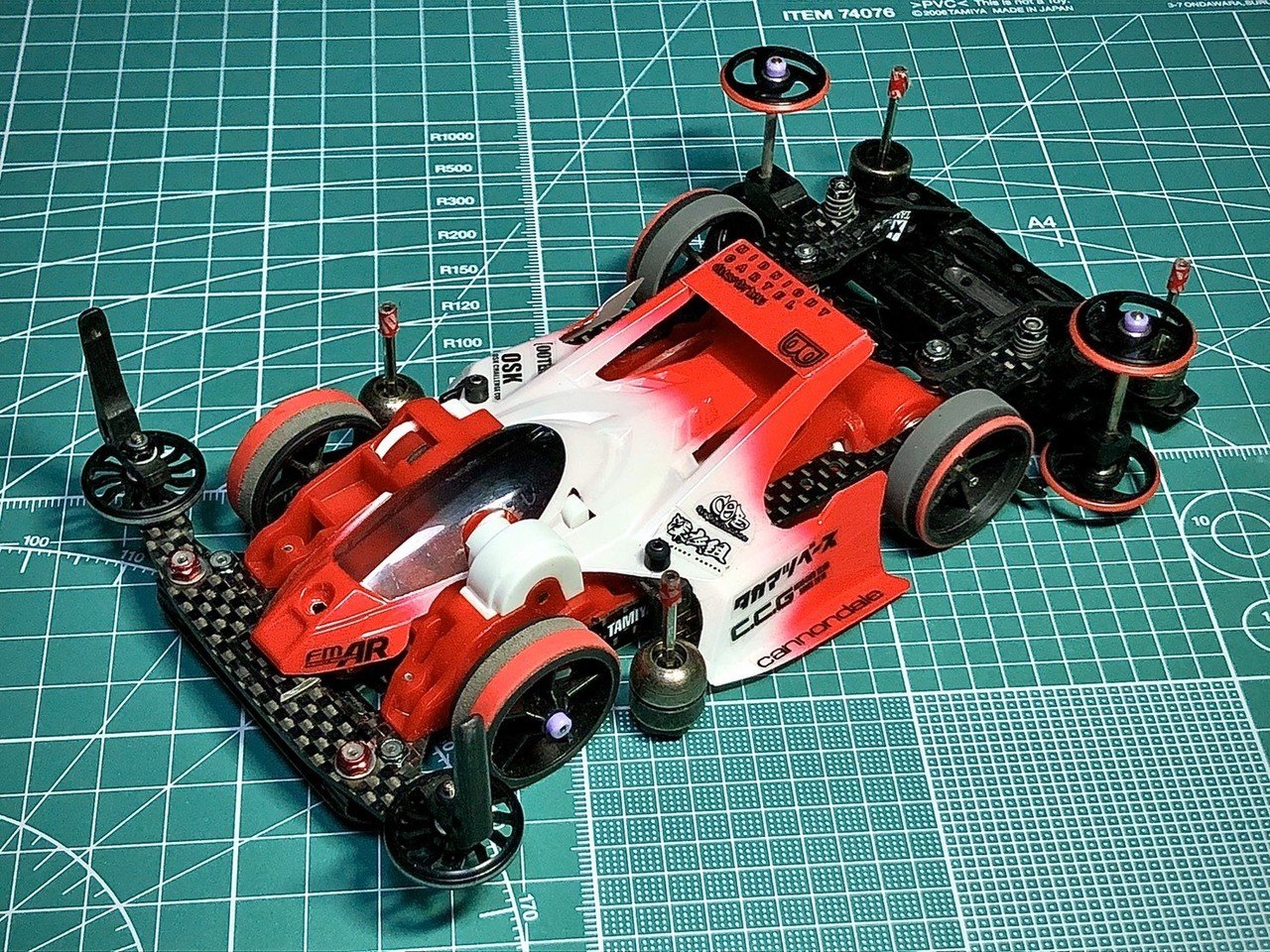 特別編:ライバルマシンガレージ①|低男産業 特別編:ライバルマシンガレージ①|低男産業
