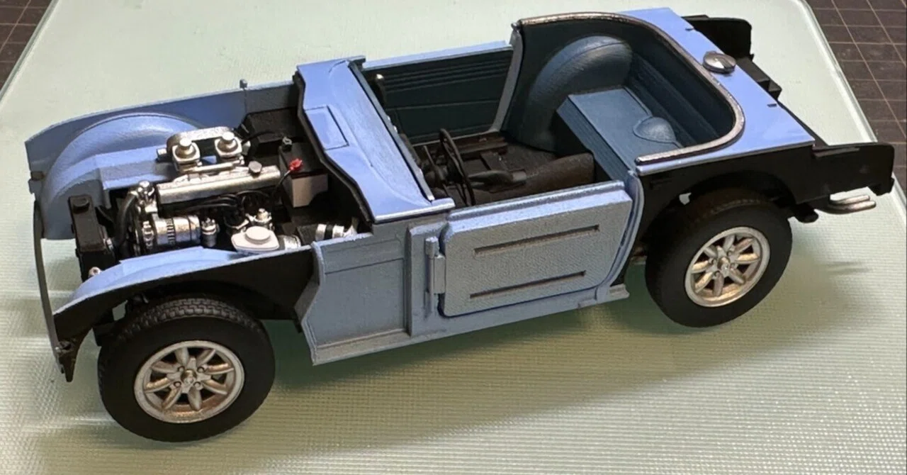 Making it because it doesn't exist] Triumph TR Series (Part 15