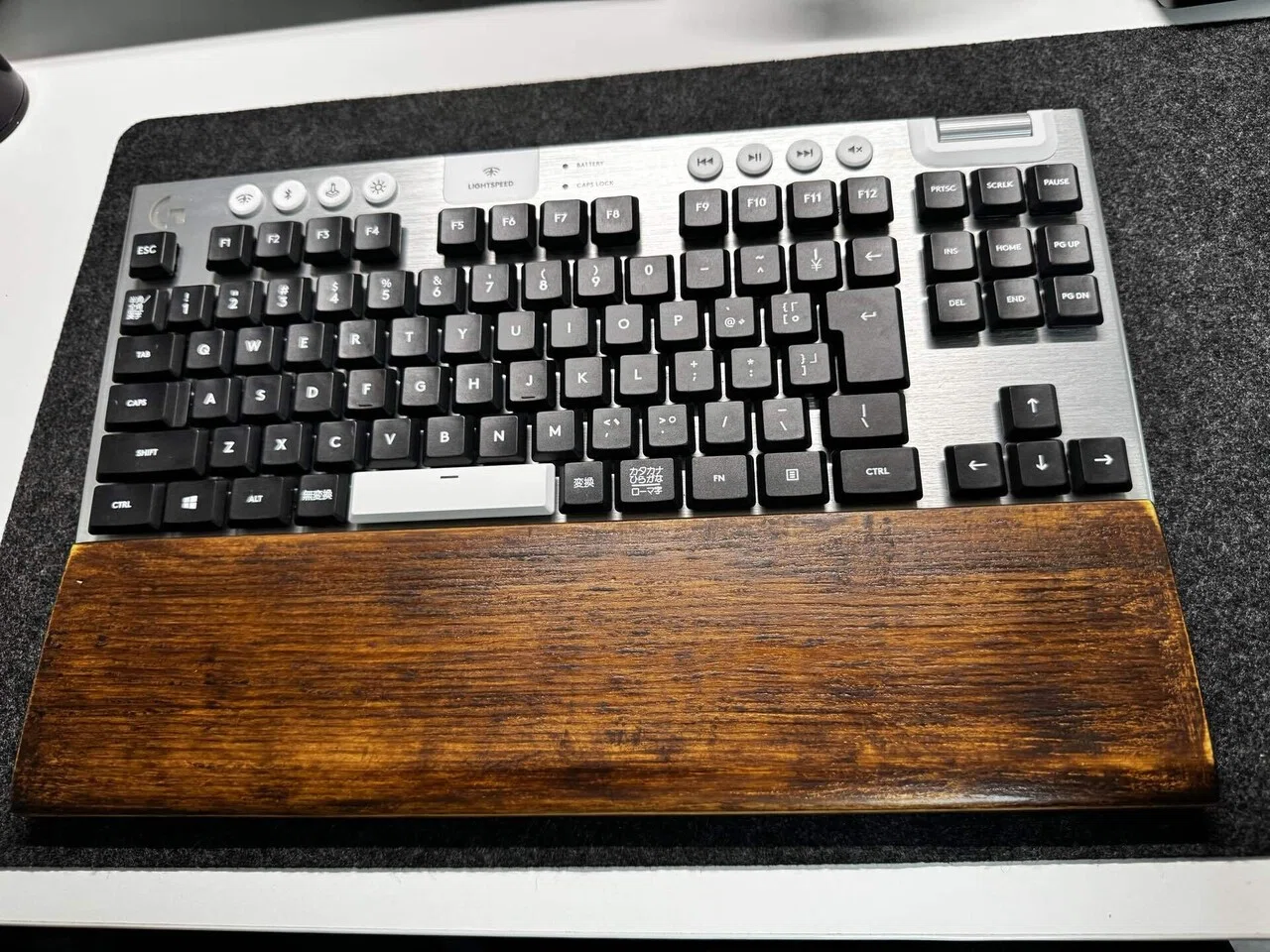 レビュー】Logicool G913 TKLを3年間酷使したSEのレビュー｜ほしの