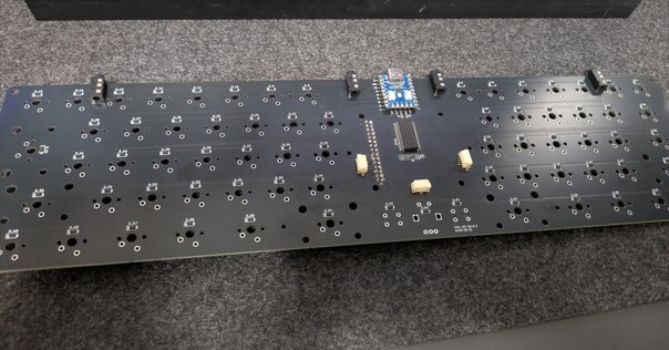 DAOコン用のINFINITAS基板を作った話｜かんだい