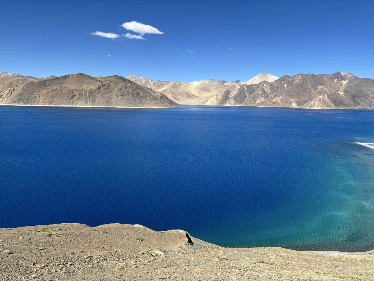 インドヒマラ ナダック バンゴン湖 パンゴン湖 - Wikipedia