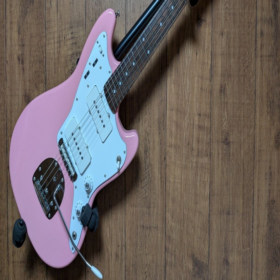 ん？ジャズマスター・・・なの？」ってギターに改造｜歌月工芸
