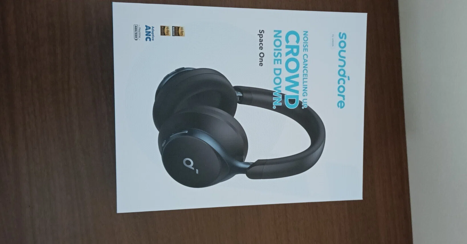 レビュー】Anker Soundcore Space One｜1万円で“静寂と迫力”を手に入れ