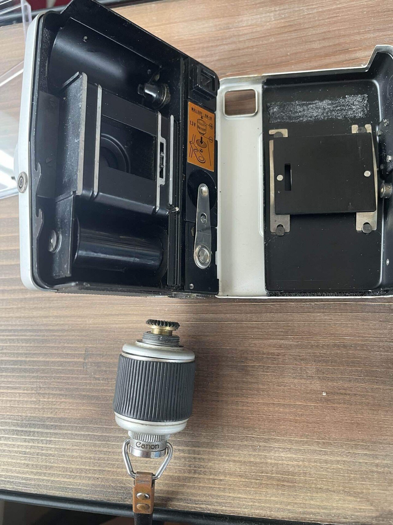 フィルムカメラ第1回】Canon Dial35の修理｜黒豆(氏)