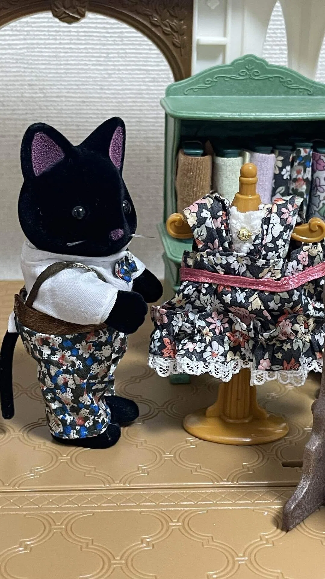 シルバニア】ほしぞらネコの仕立て屋さん｜ette**小さな世界の住人🐰