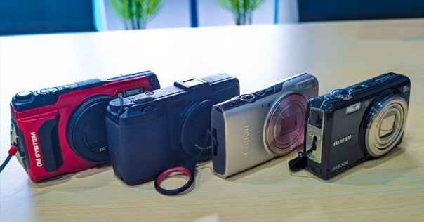 Panasonic LUMIX LX3 コンパクトカメラ ライカ 写速ケース付 概要 デジタルカメラ DMC-LX3 | LUMIX（ルミックス） ミラーレス