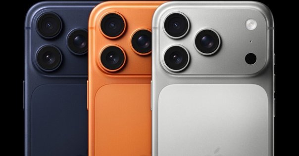 iPhone15 256GB SIMフリー ブラック（バッテリー正常96%）