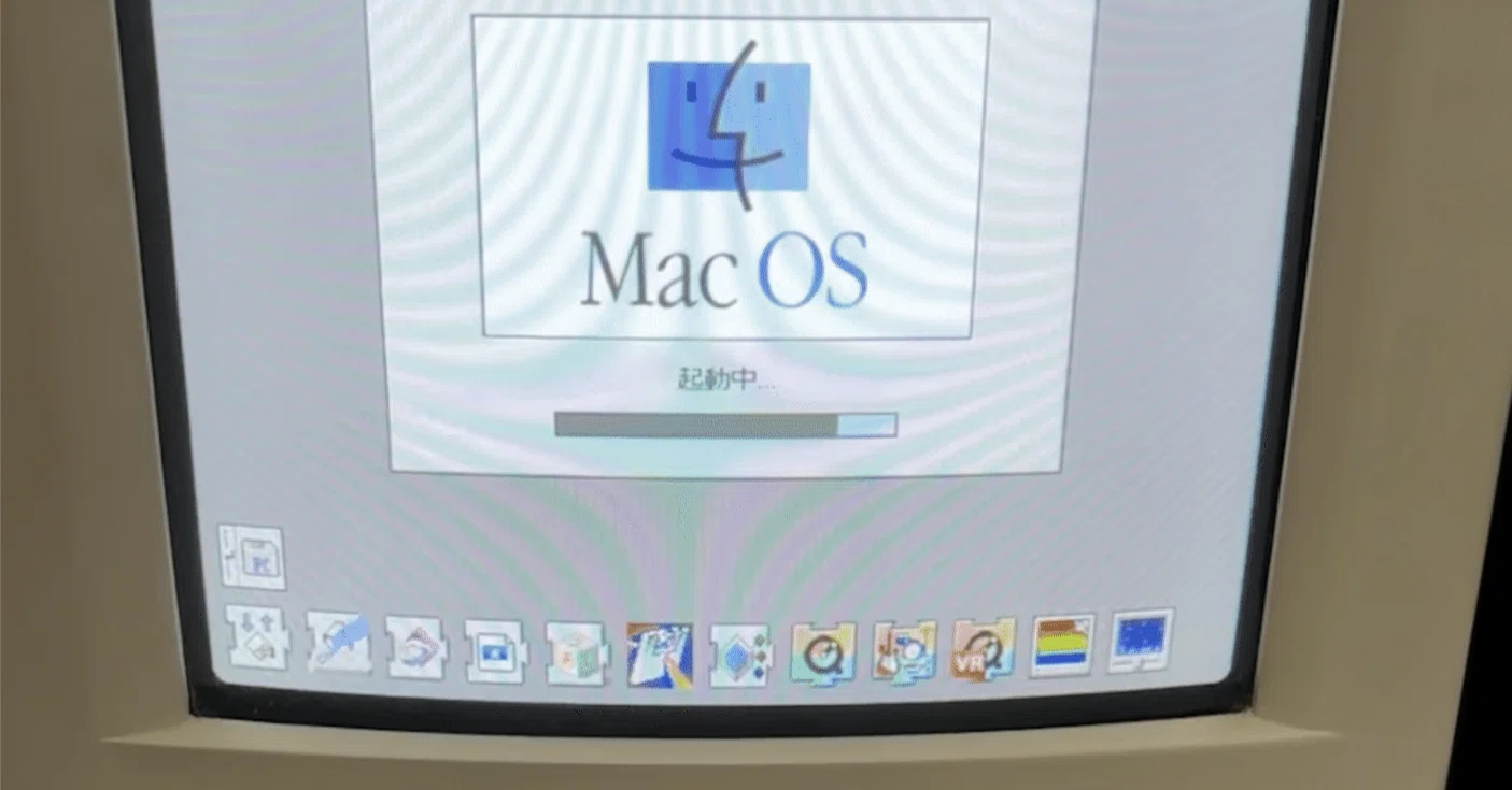 1988年9月：Apple、Apple IIシリーズ最終機 「Apple IIc Plus」 を