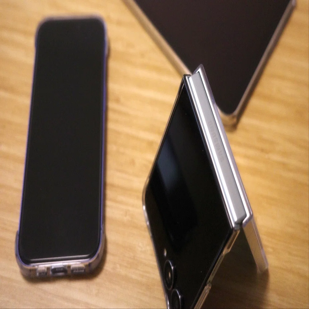 iPhoneからAndroid（Galaxy Z Flip7）に乗り換えた話｜7960