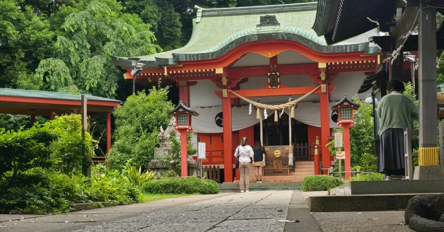 本殿のハートマーク見つけると恋愛運UP！熊野神社様へ｜EM I☆310