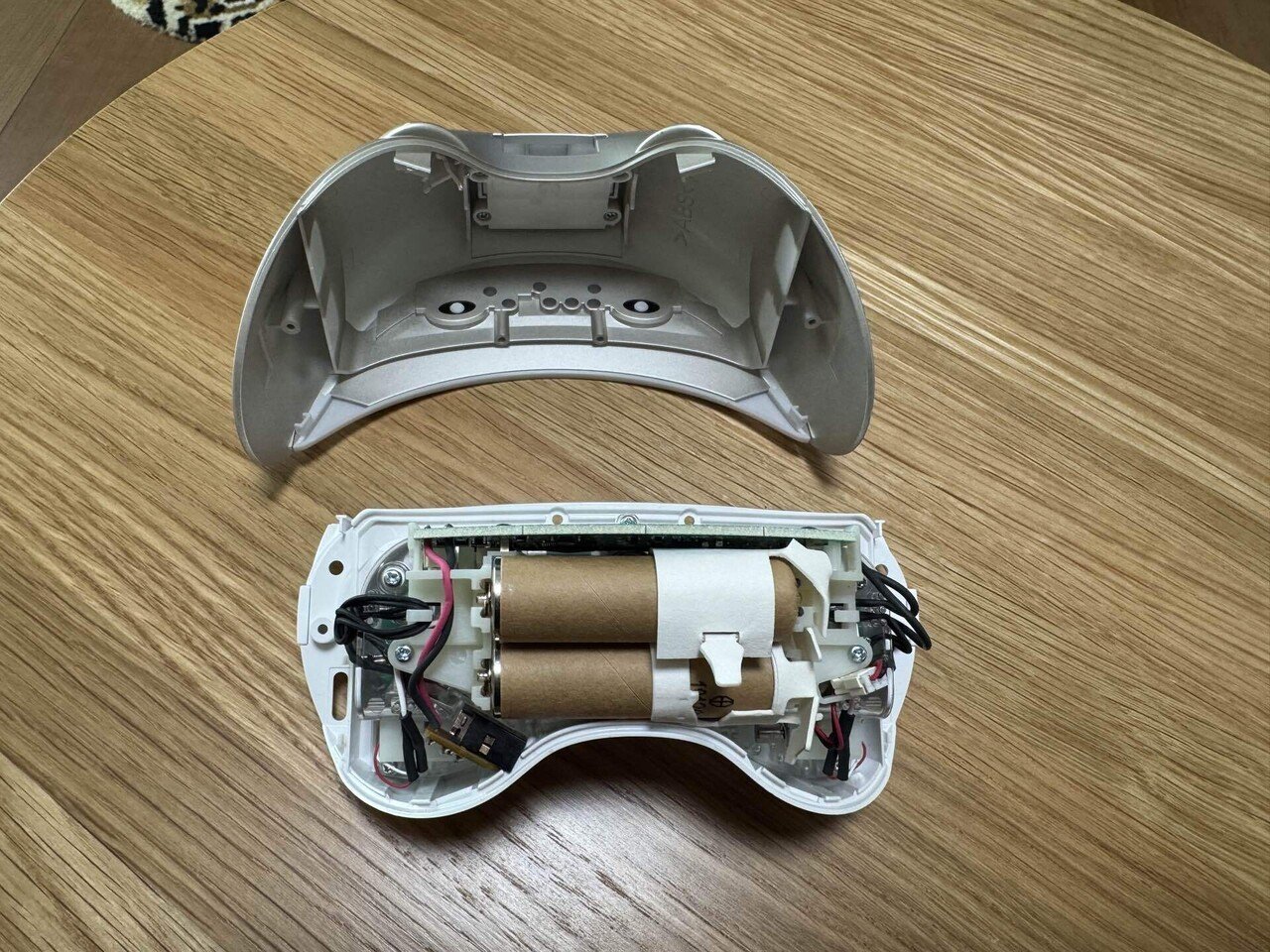 Panasonic 目元エステ EH−SW68の電池交換｜0D3