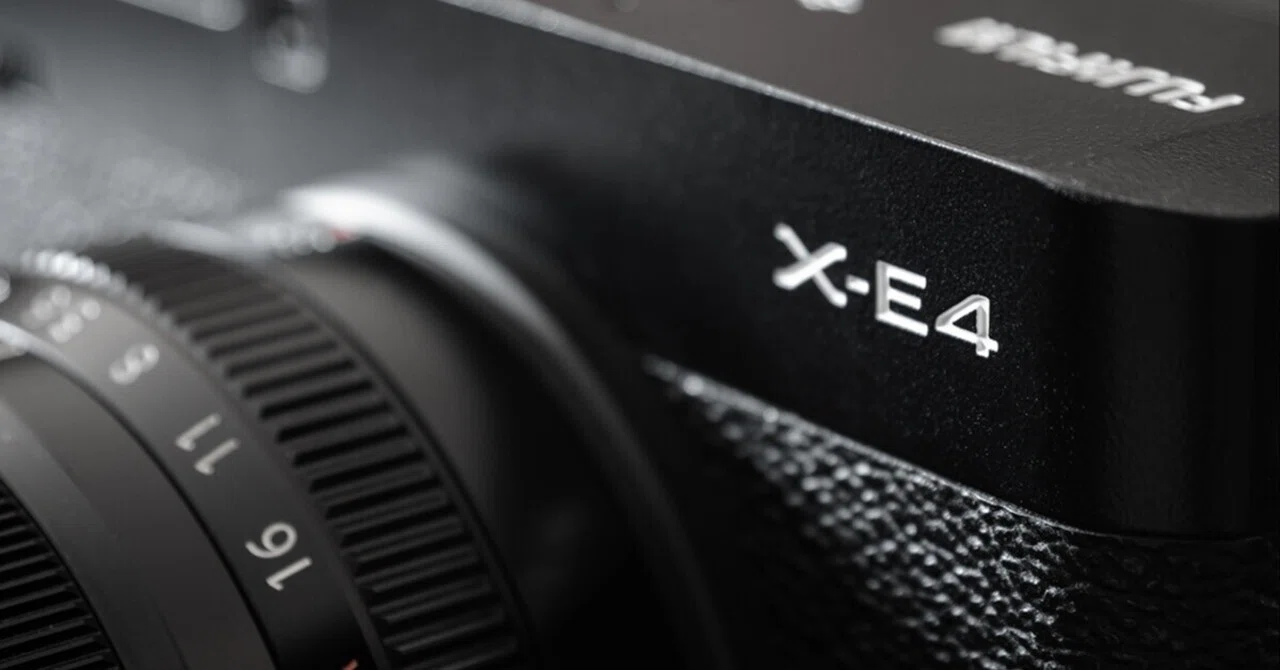 FUJIFILM X-E4｜藤井智弘