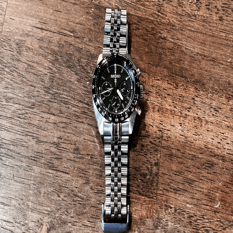 極美品◎セイコー SEIKO スピードマスター腕時計 メンズソーラーヴィンテージ SEIKO】39mmスピードタイマー SBDL091は、ヴィンテージ好きも納得の一