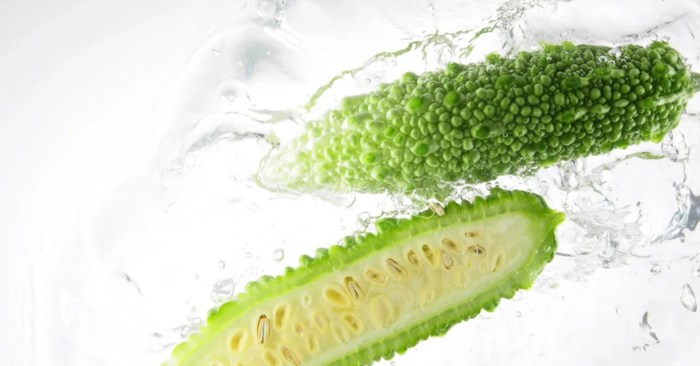 Are bitter melon seeds red? A story about fully ripe bitter melon
