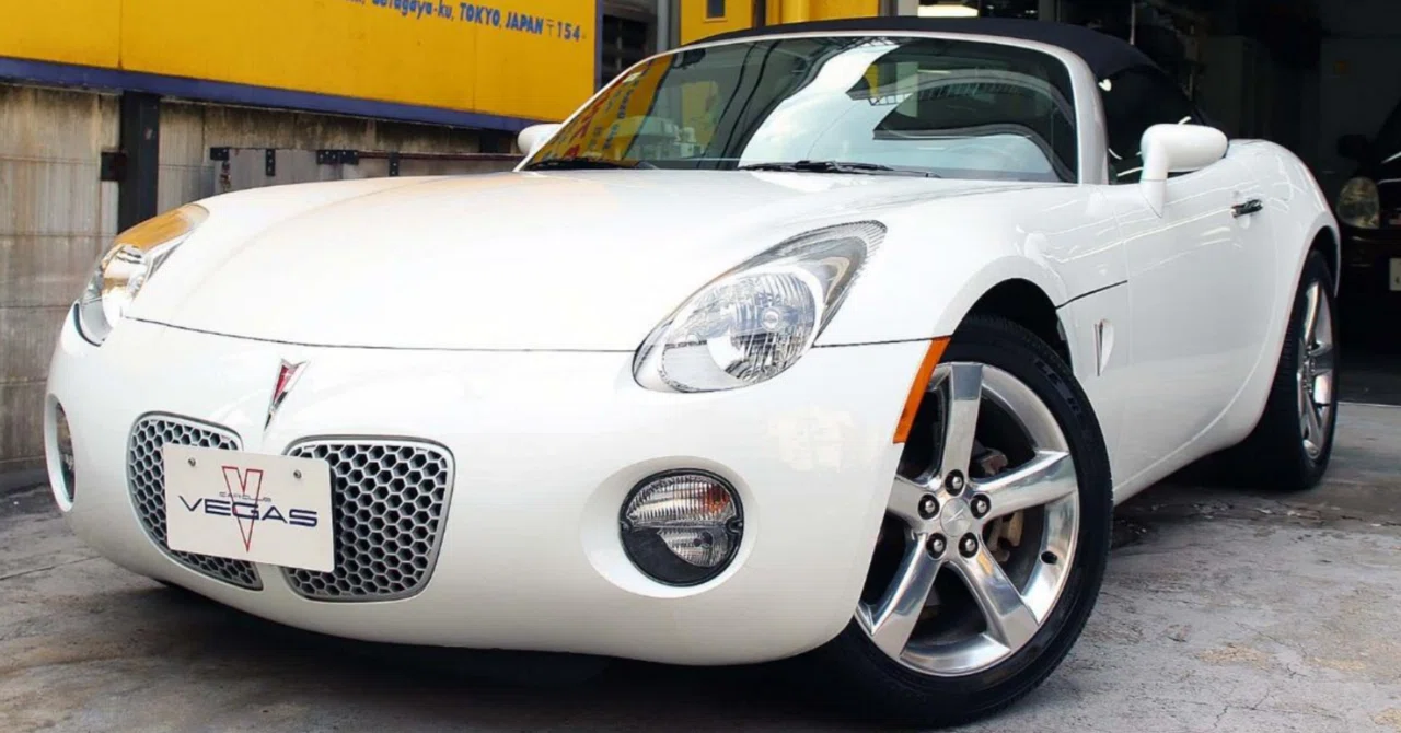 気になる中古車'06ポンティアック ソルスティス1.9万キロ｜アラン藤島