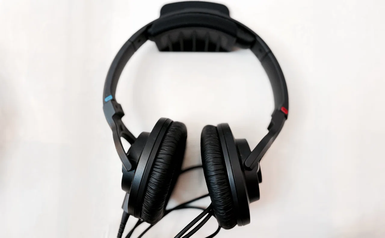 KRK KNS8400 ヘッドフォン KRK KNS8400 Headphones Review - Digital DJ Tips